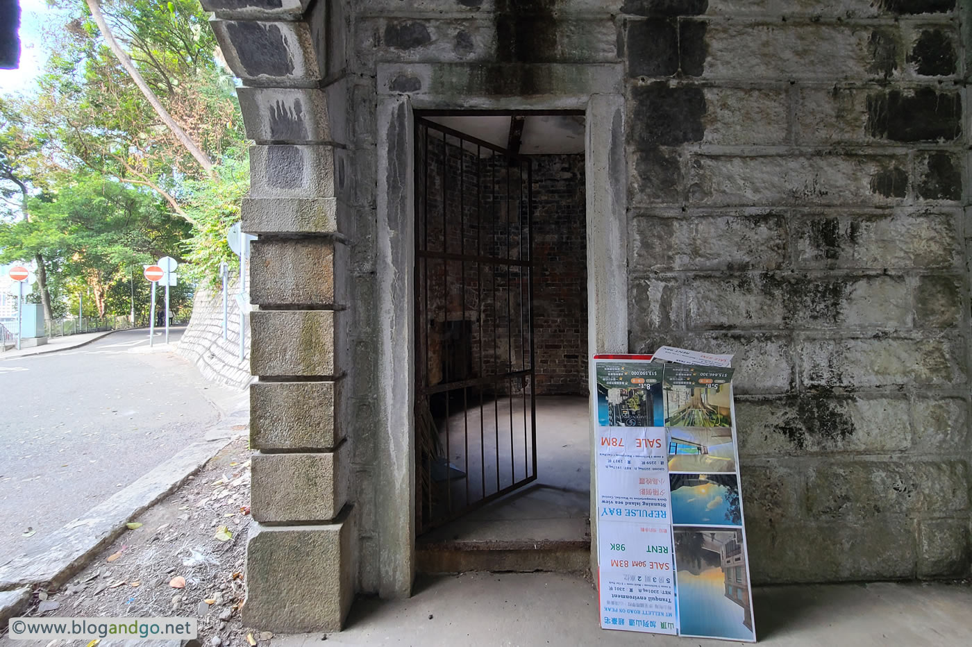 Bowen Road to Central - Inside the 'Stone House'